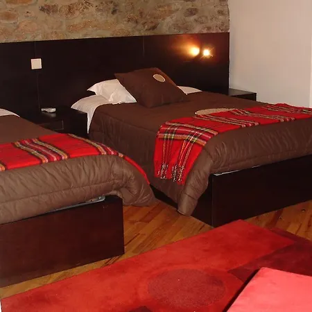 Casa Da Edra Montezinho